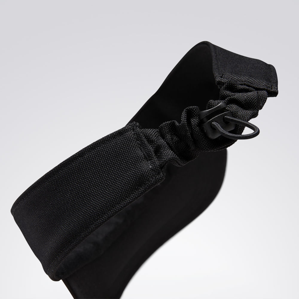 Viseira Reebok Classics Premium Found Ation Unissex – preto – foto 3