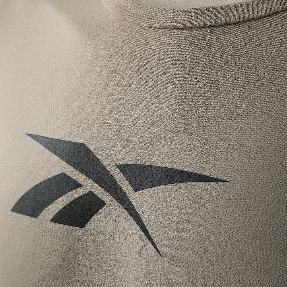 Camiseta Reebok Manga Longa Utility Masculina – bege – foto 3