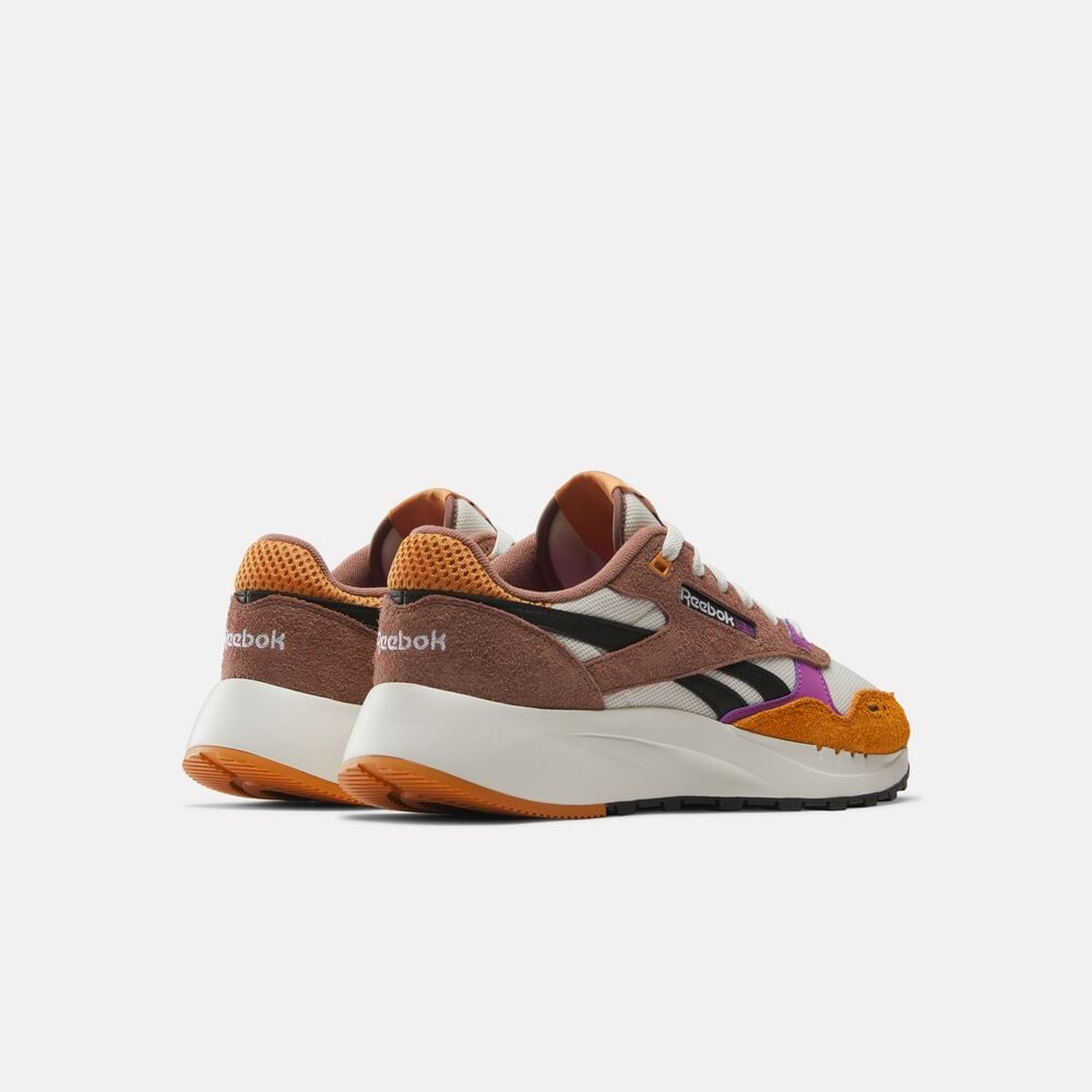Tênis Reebok Classic Leather 2400 Unissex – Colorido – foto 3