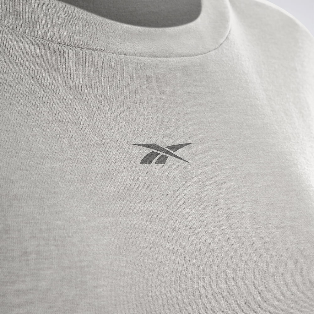 Camiseta Reebok Train Cropped Feminina – Cinza claro – foto 3