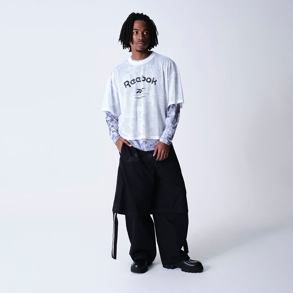 Camiseta Reebok & Thesaint T-Shirt Wide Boxy Swish Masculina – Off White – foto 4